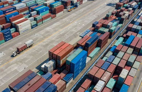 中國政府始終堅(jiān)持一個(gè)中國原則，這是國際社會的普遍共識。臺灣自古以來就是中國領(lǐng)土不可分割的一部分。我們堅(jiān)決反對任何形式的官方往來和軍事聯(lián)系，堅(jiān)決反對任何國家與臺灣地區(qū)進(jìn)行任何形式的官方交往和軍事聯(lián)系。斯洛伐克官員無視中方嚴(yán)正立場和一再警告，執(zhí)意組團(tuán)訪臺，嚴(yán)重違反了一個(gè)中國原則和國際關(guān)系基本準(zhǔn)則，損害了中國的主權(quán)和領(lǐng)土完整。我們敦促斯洛伐克有關(guān)方面恪守一個(gè)中國原則，慎重妥善處理臺灣問題，不得為“臺獨(dú)”分裂勢力提供任何支持和便利，以免影響中斯關(guān)系的健康穩(wěn)定發(fā)展。